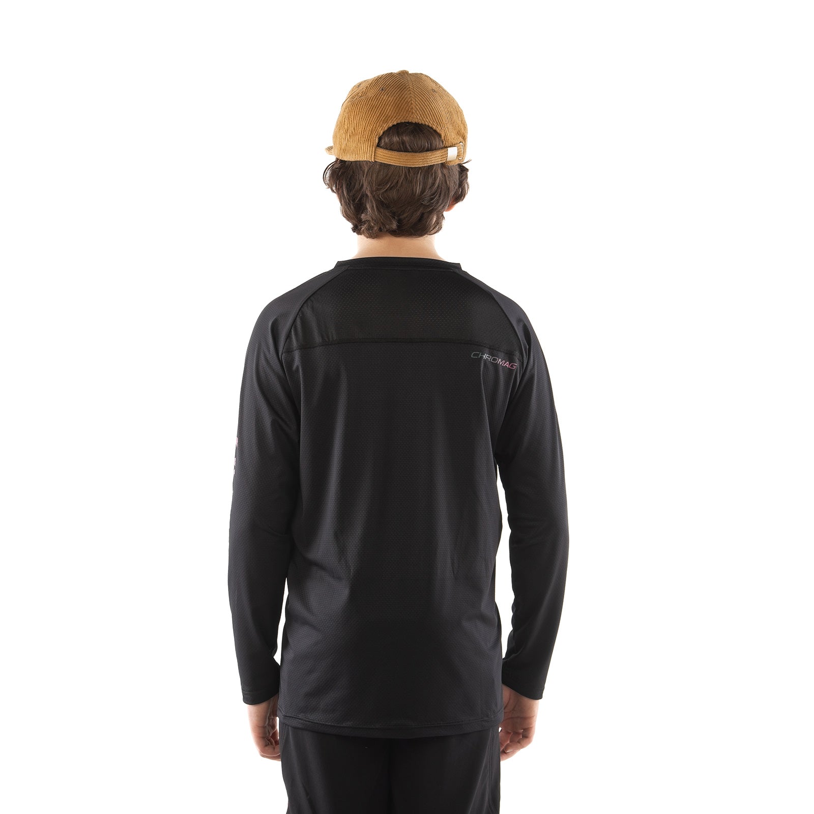 Model is 5' wearing size XL.