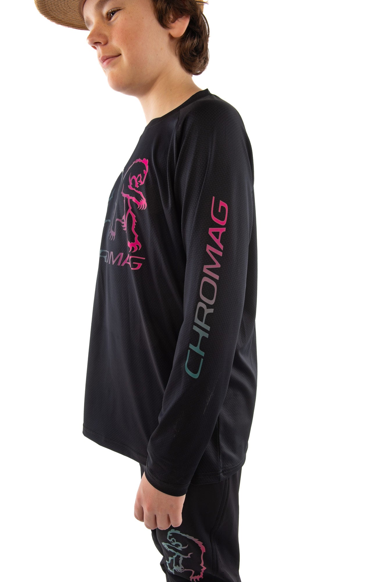 Model is 5' wearing size XL.
