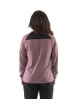 Camiseta Dominion para mujer